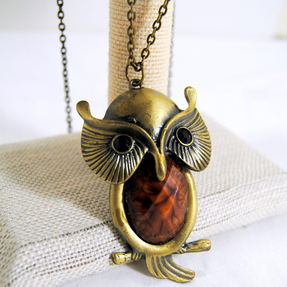Brass Metal Owl Pendant With Brown Stone Steampunk - Picture 1 of 2